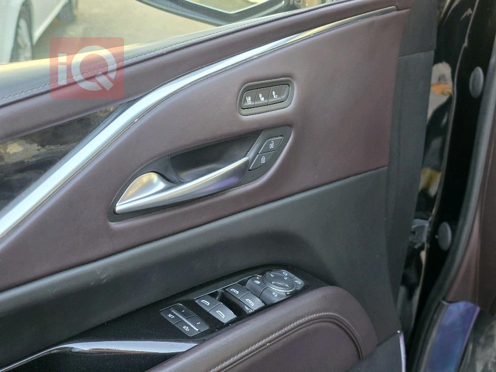 كاديلاك اسكاليد